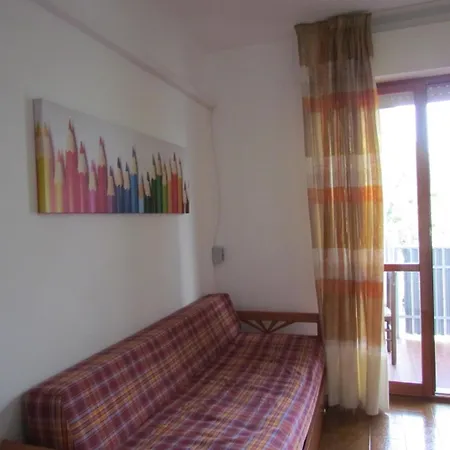 Bright Flat With Outdoor Pools - Beahost * Μπιμπιόνε